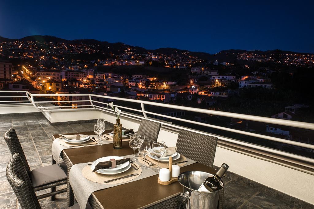 Arts In Penthouse Apartments Til Sol Funchal  Exteriör bild