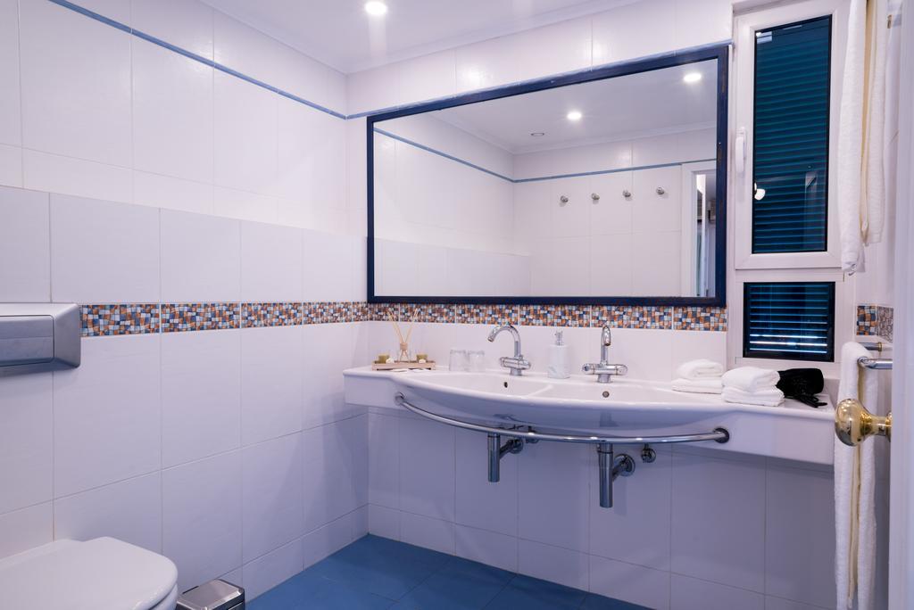 Arts In Penthouse Apartments Til Sol Funchal  Exteriör bild
